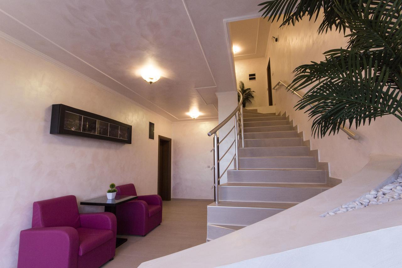Miami Spa And Wellness Βελιγράδι Δωμάτιο φωτογραφία